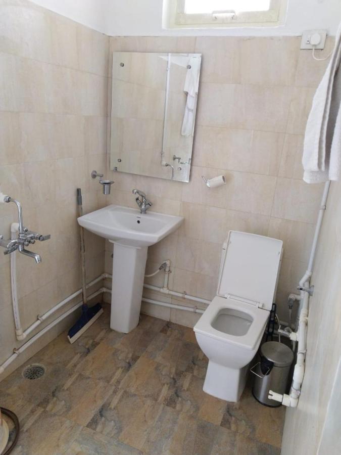 Zhim Zhim Guest House Bīr المظهر الخارجي الصورة